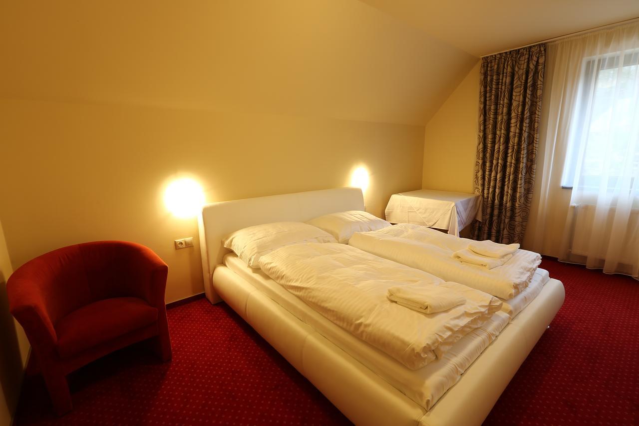 Hotel Tatran Ковачова Экстерьер фото