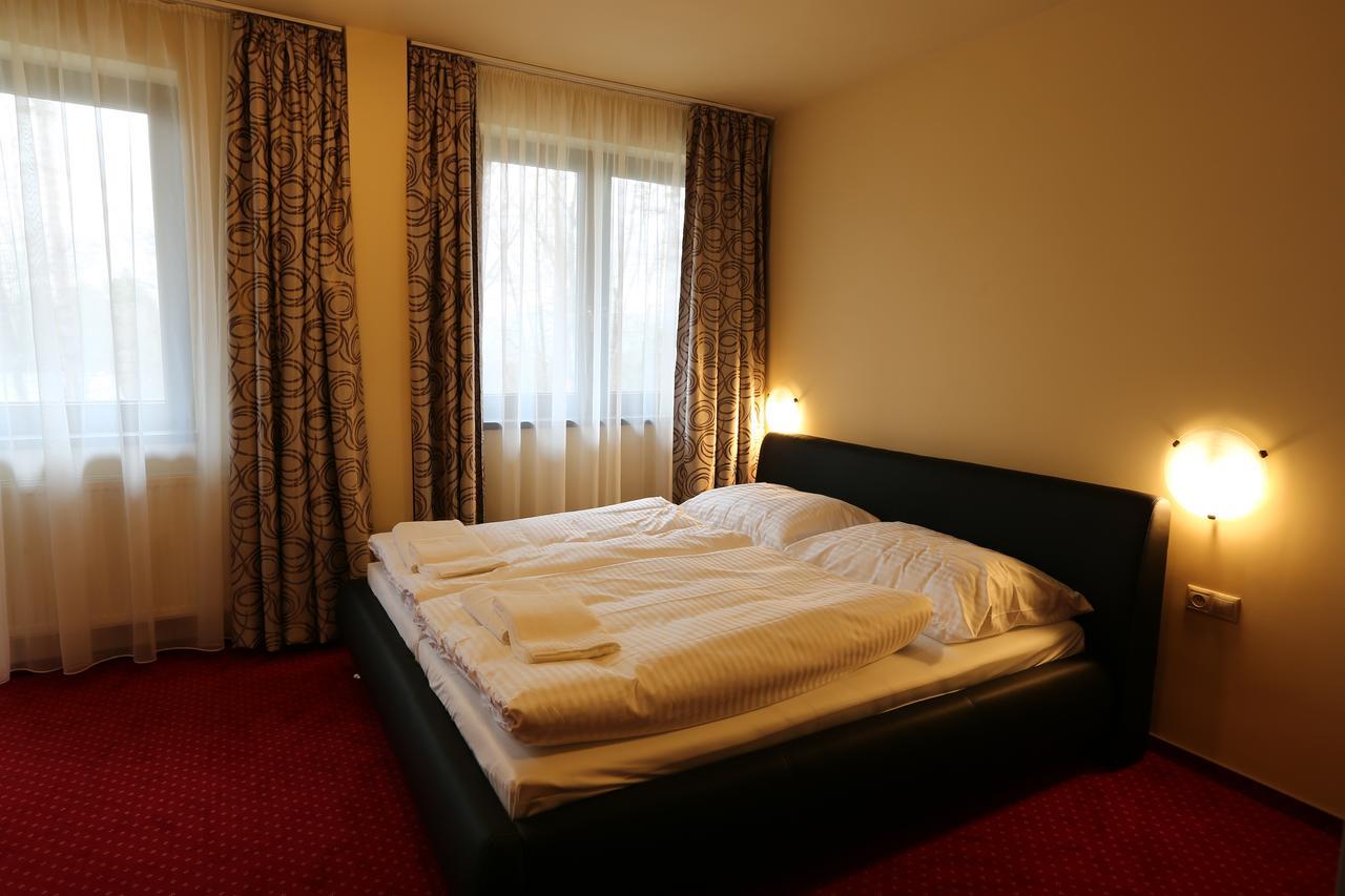 Hotel Tatran Ковачова Экстерьер фото